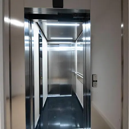 Paul Arene Apartament *